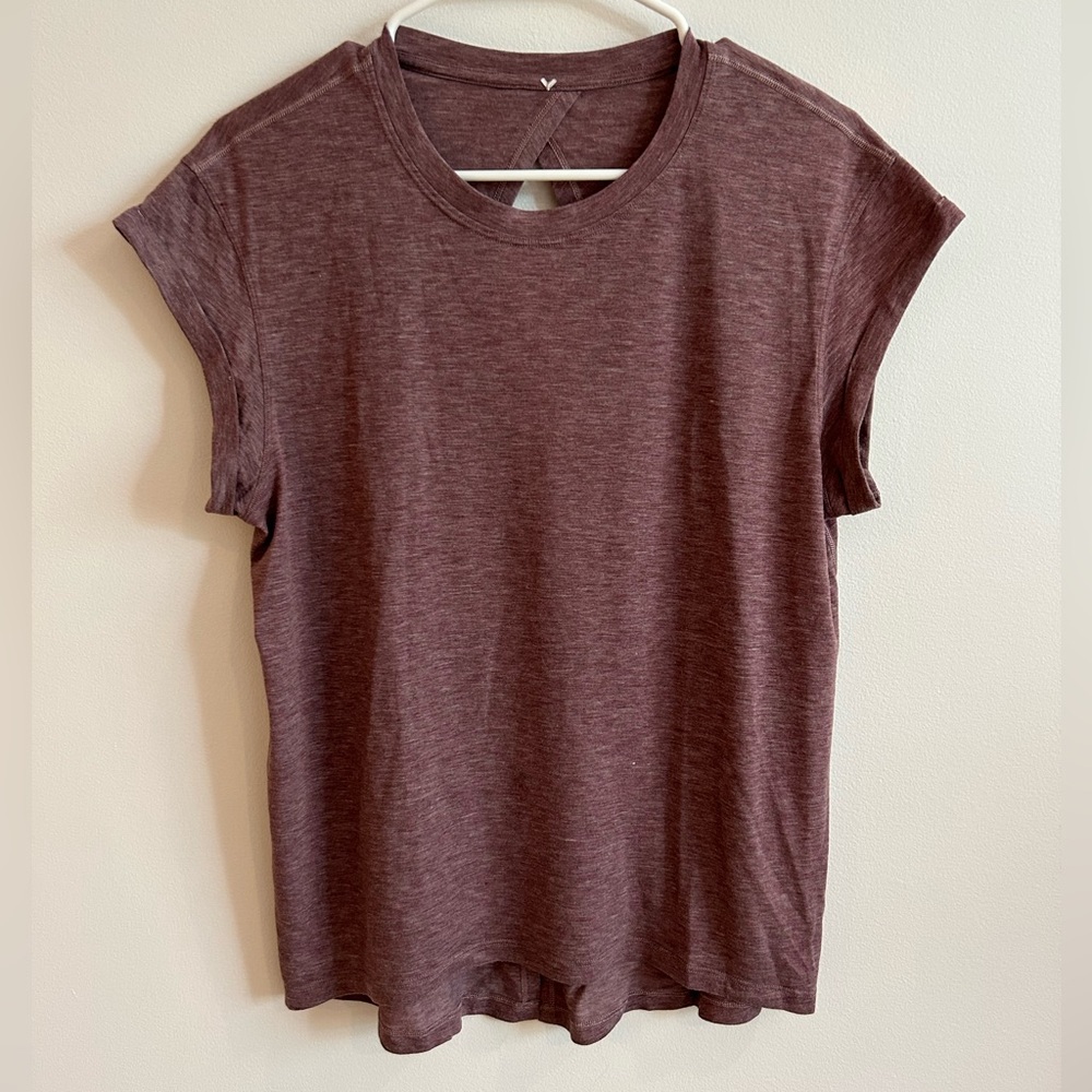 Lululemon top